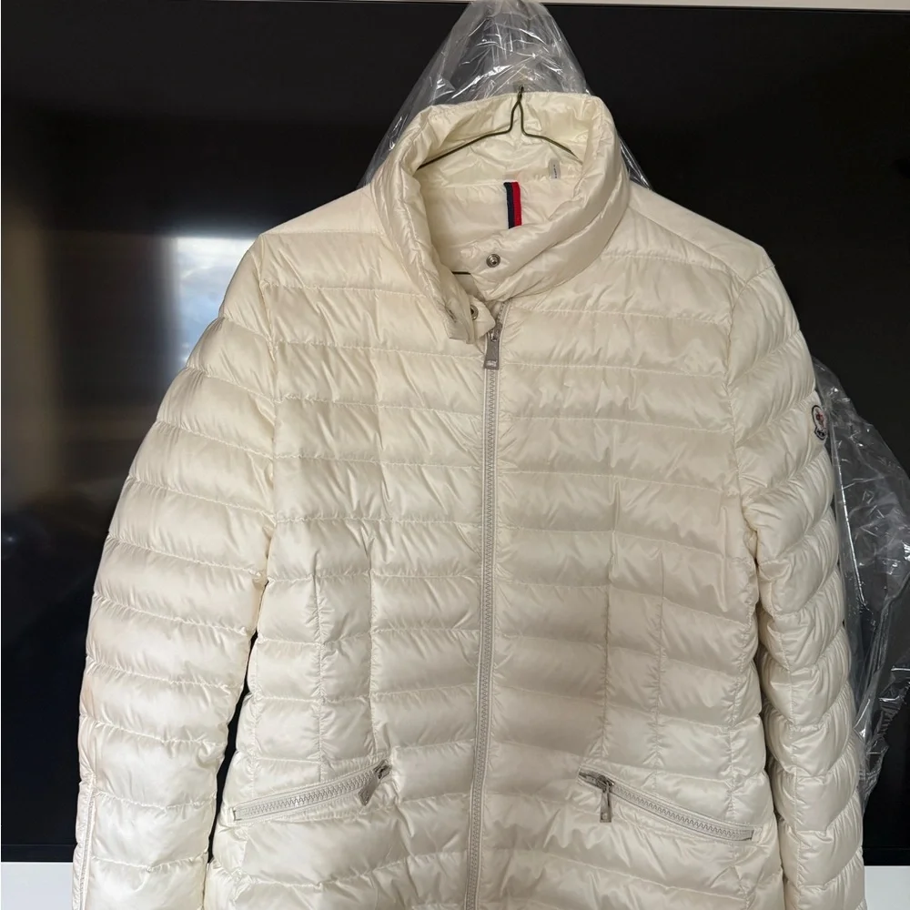 Moncler Women's Cream Puffer Jacket - Picture 10 of 16